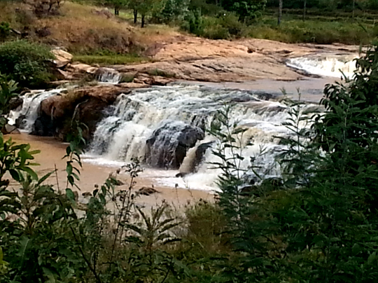 Cascades off RN7 - Madagascar