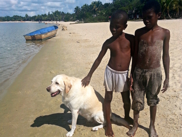 Jemma and Friends - Manambato - Madagascar